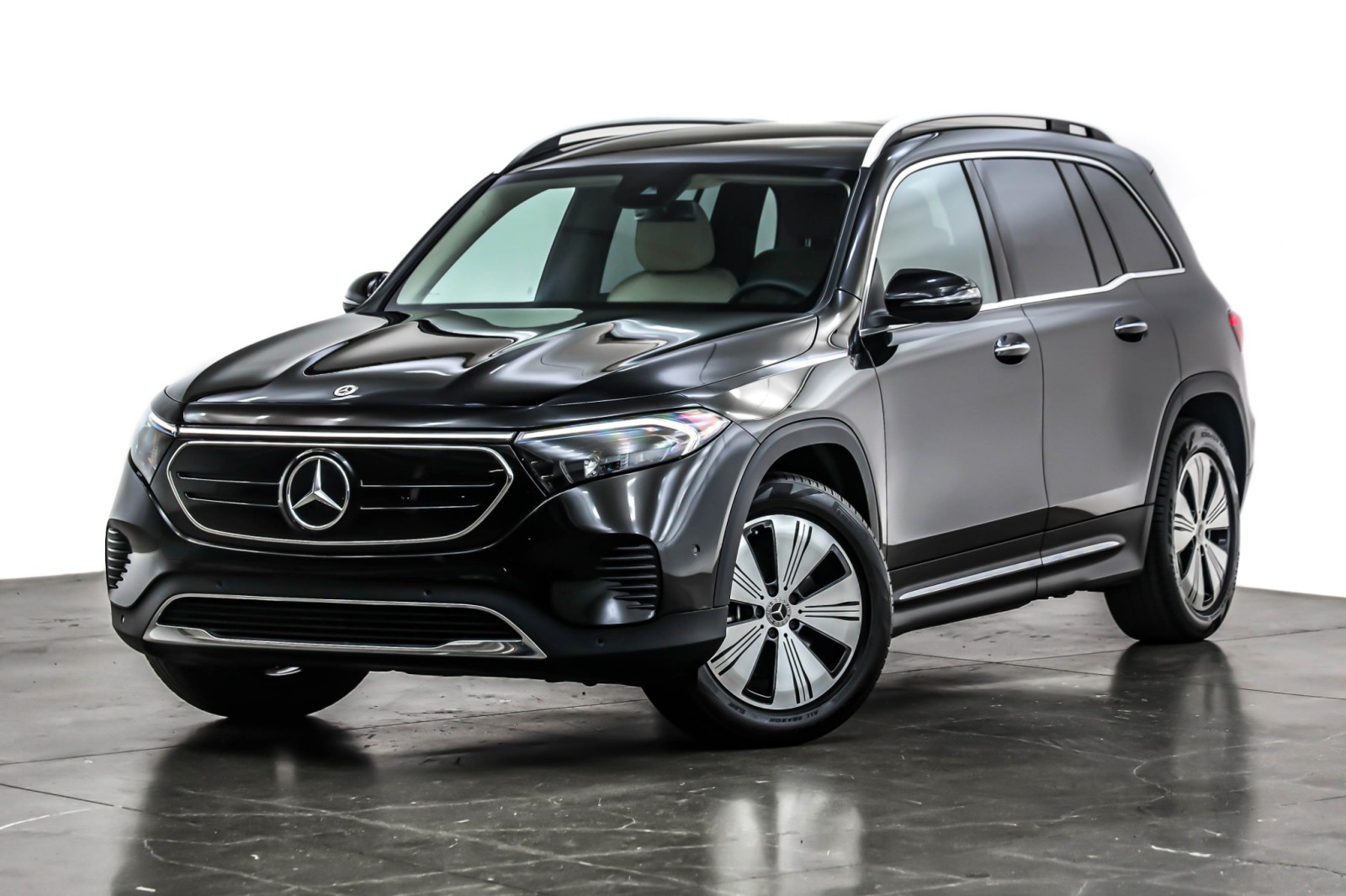 2023 Mercedes-Benz EQB Base