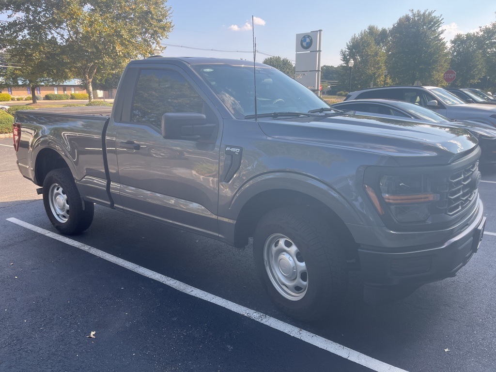 2025 Ford F-150 XL photo 2