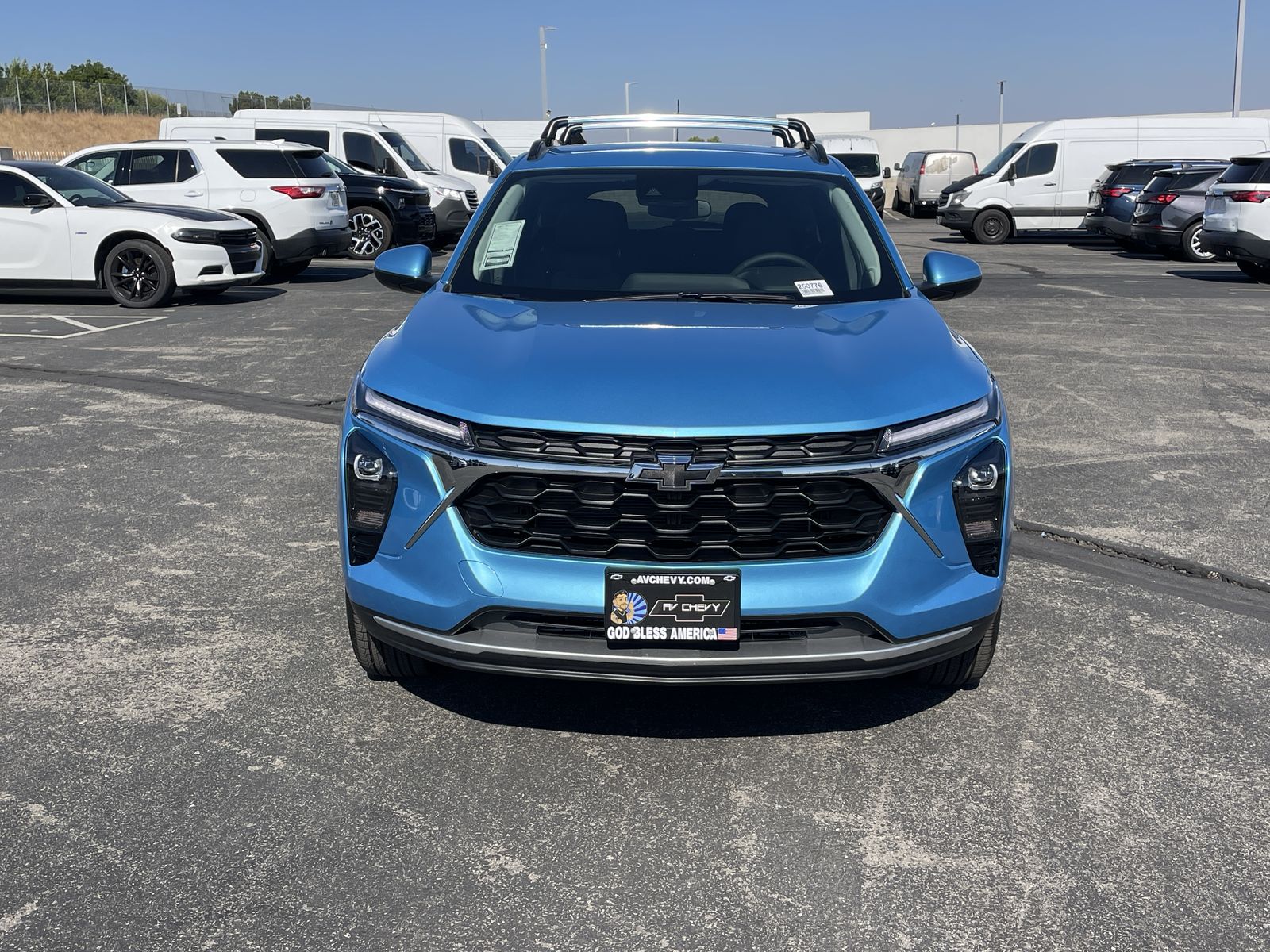 2025 Chevrolet Trax LT photo 8