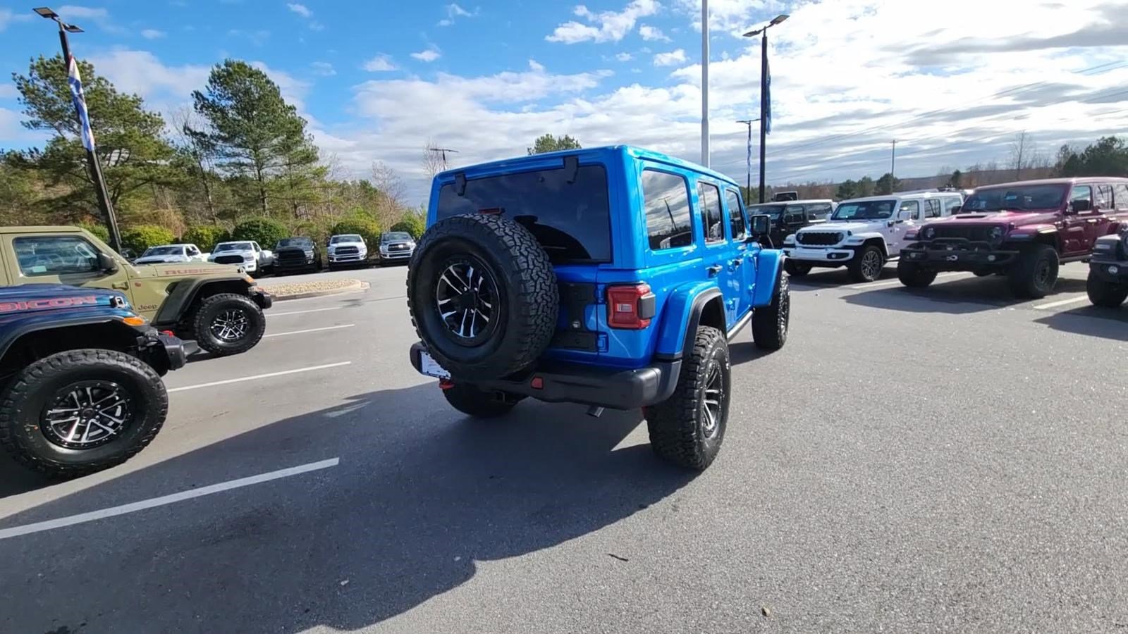 2025 Jeep Wrangler Rubicon X photo 4