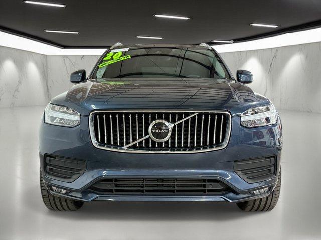 2020 Volvo XC90 T6 Momentum photo 4