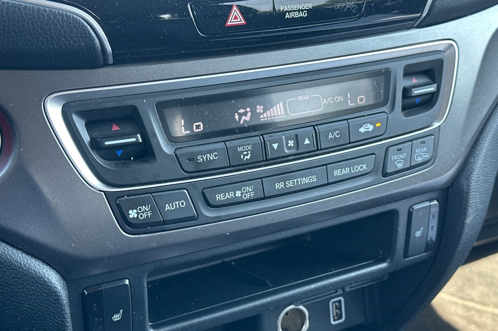 2022 Honda Pilot Special Edition photo 28