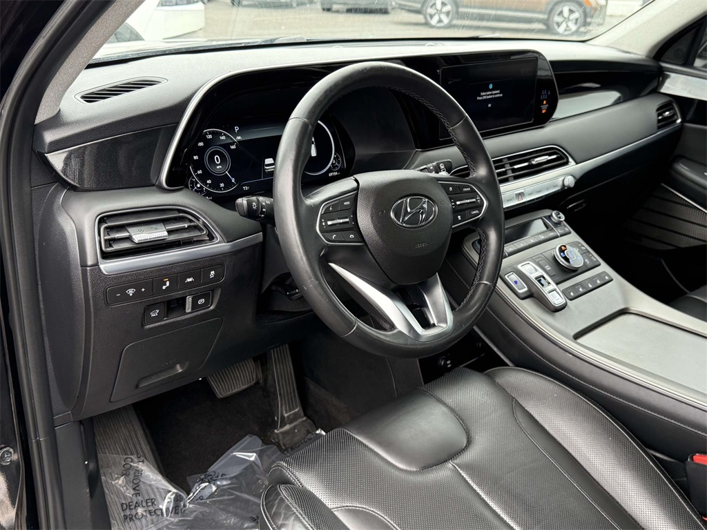 2022 Hyundai Palisade Limited photo 2