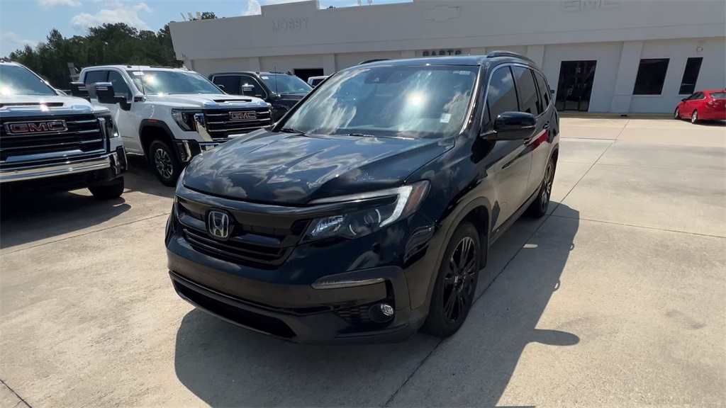 2021 Honda Pilot Special Edition photo 3