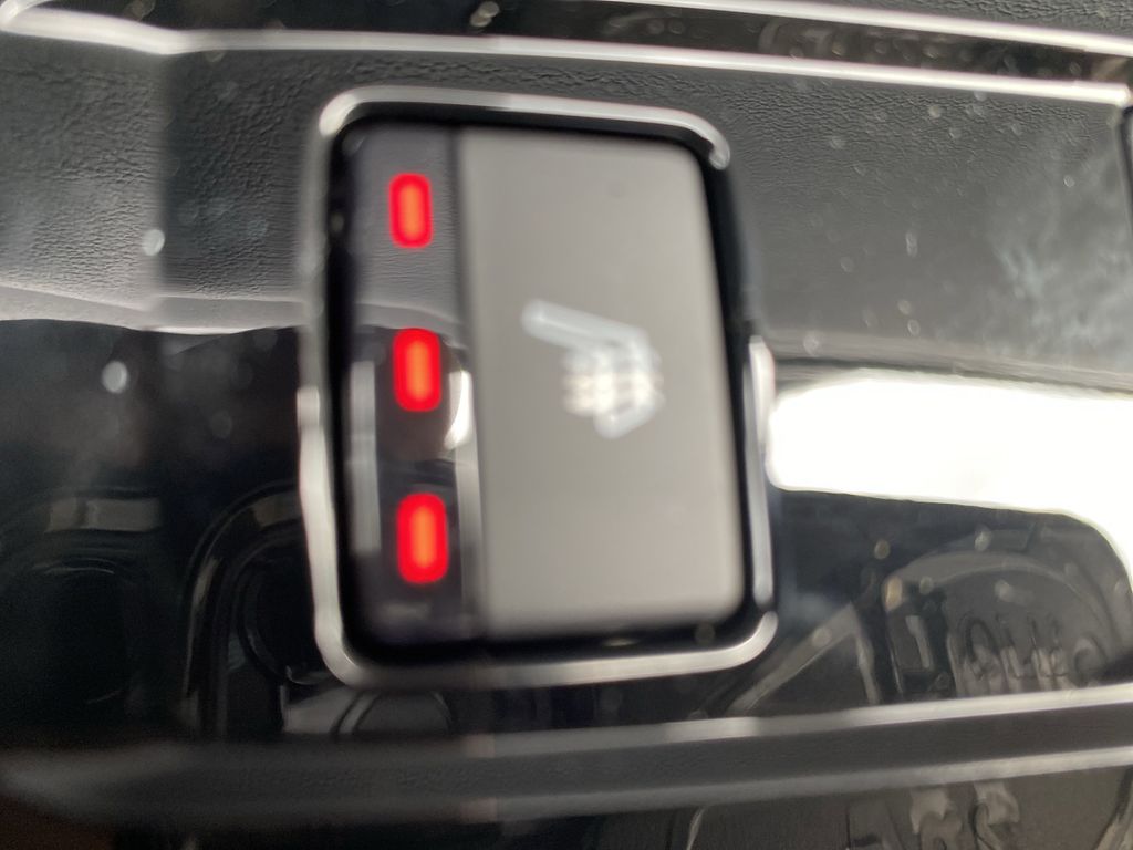 2025 Honda Accord Hybrid Touring photo 30