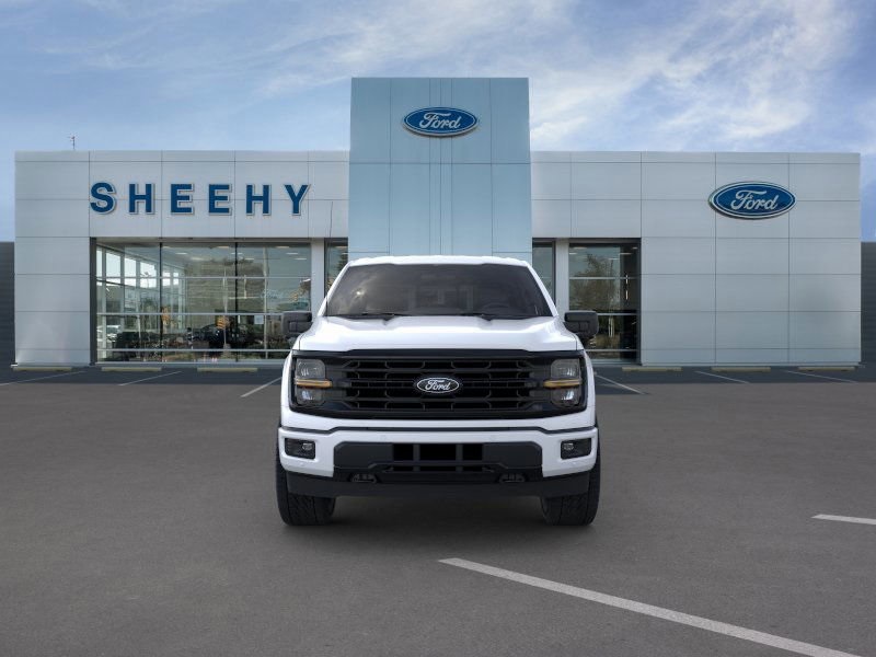 2025 Ford F-150 XLT photo 2