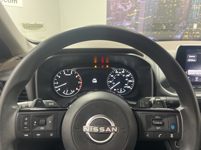 2023 Nissan Rogue SV photo 10