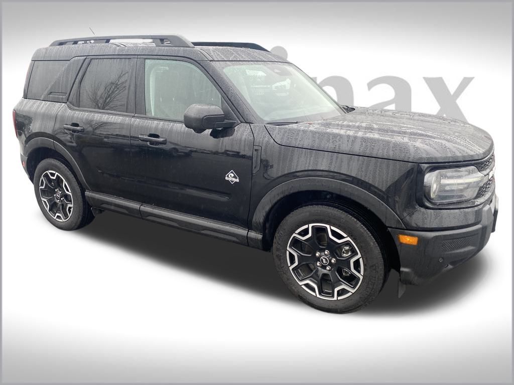 2025 Ford Bronco Sport Outer Banks's photo