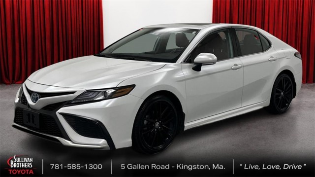 2023 Toyota Camry Hybrid XSE