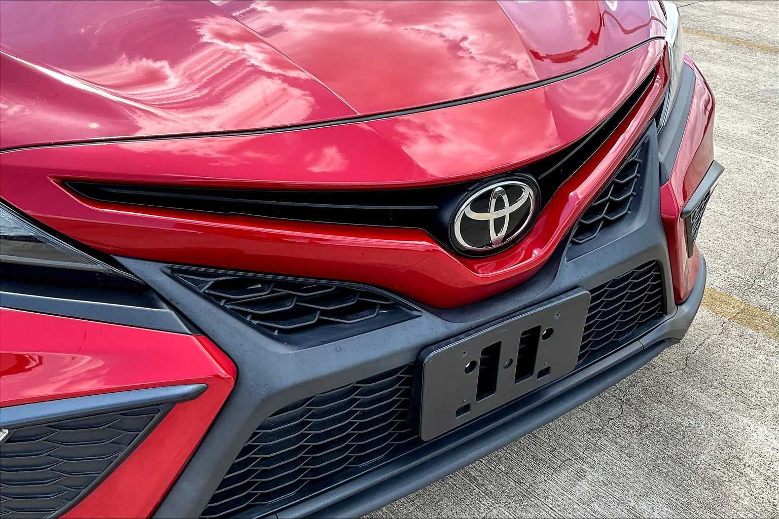 2023 Toyota Camry SE photo 27