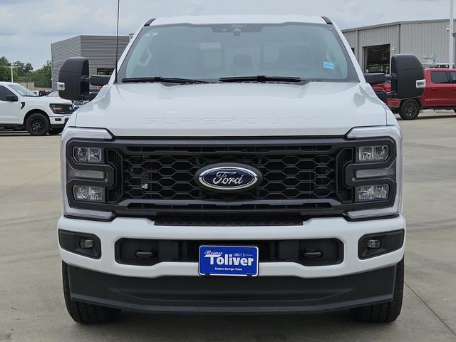 2025 Ford F-250 XL photo 3