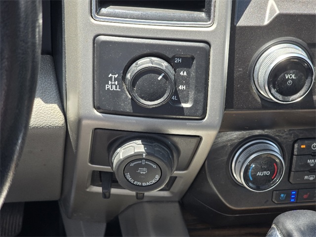 2020 Ford F-150 Lariat photo 19