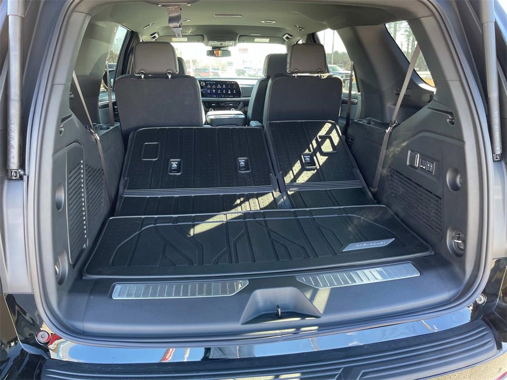 2025 Chevrolet Tahoe Premier photo 10