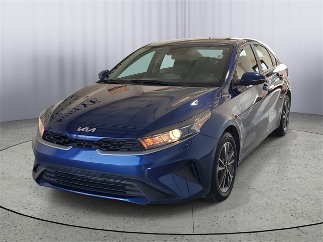2023 Kia Forte LXS photo 5