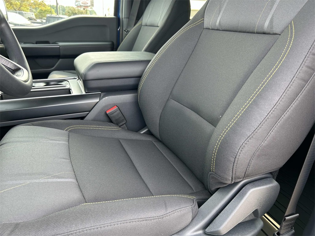 2025 Ford F-150 STX photo 19