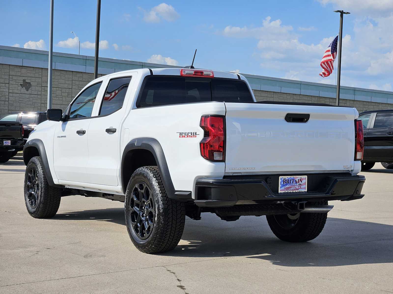 2026 Chevrolet Colorado Trail Boss photo 3