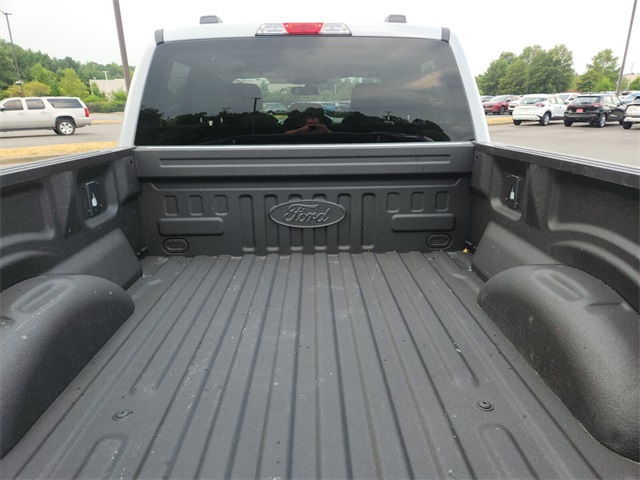 2021 Ford F-150 XLT photo 16