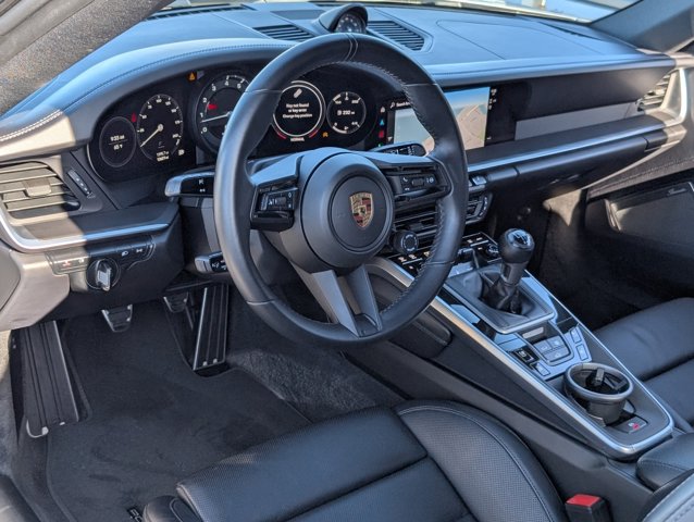 2022 Porsche 911 4S 4 GTS photo 4