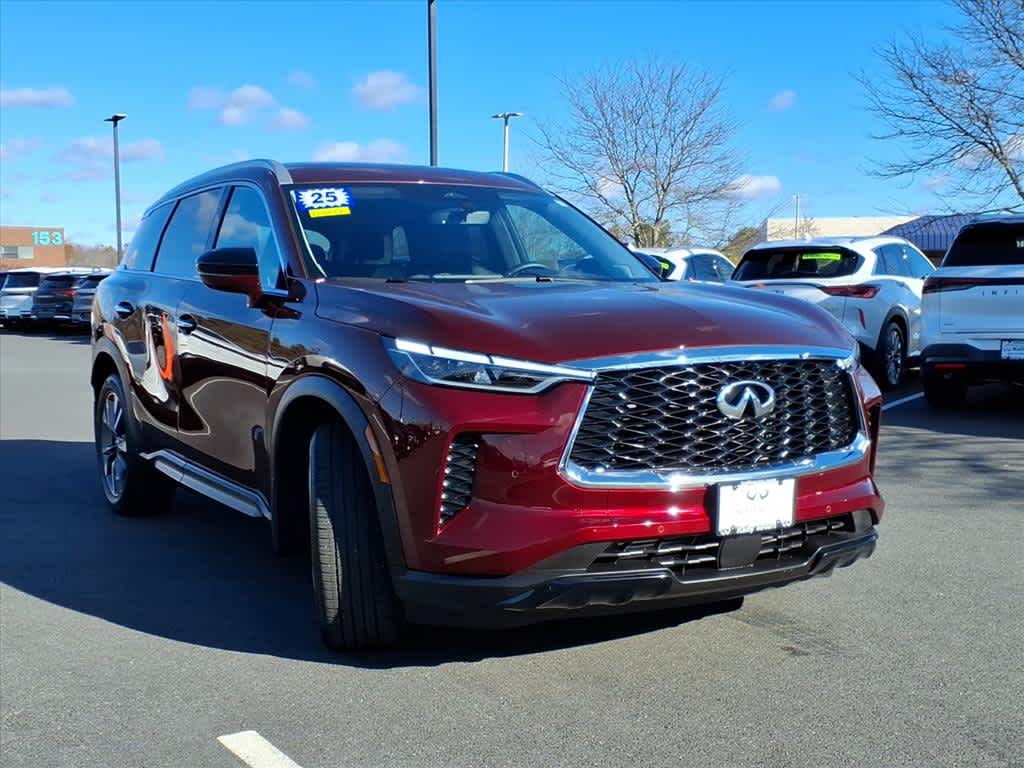 2025 Infiniti QX60 Luxe photo 3