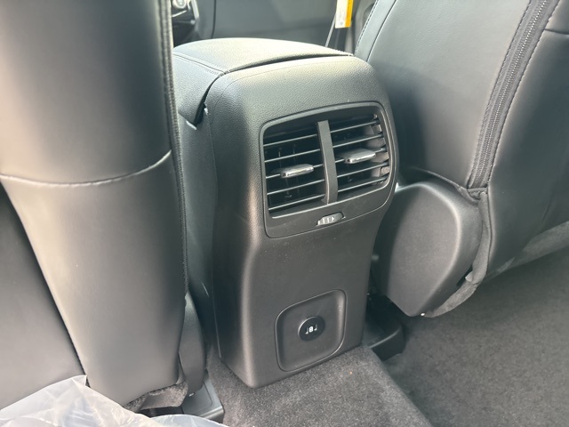 2025 Ford Escape Plug-In Hybrid photo 30