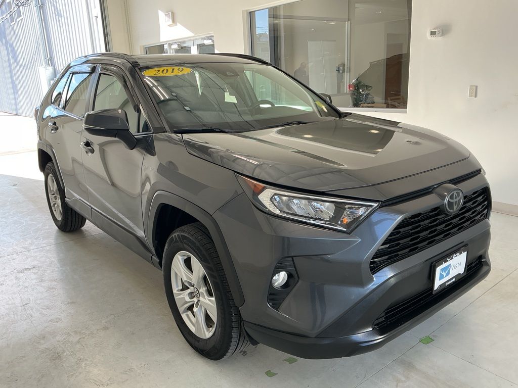 2019 Toyota RAV4 XLE