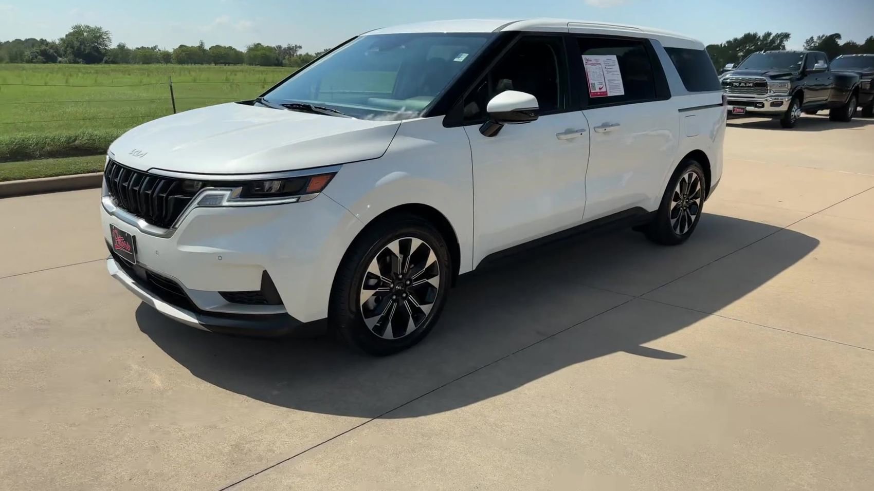 PreOwned 2024 Kia Carnival EX Minivan in Longview A7099 Peters