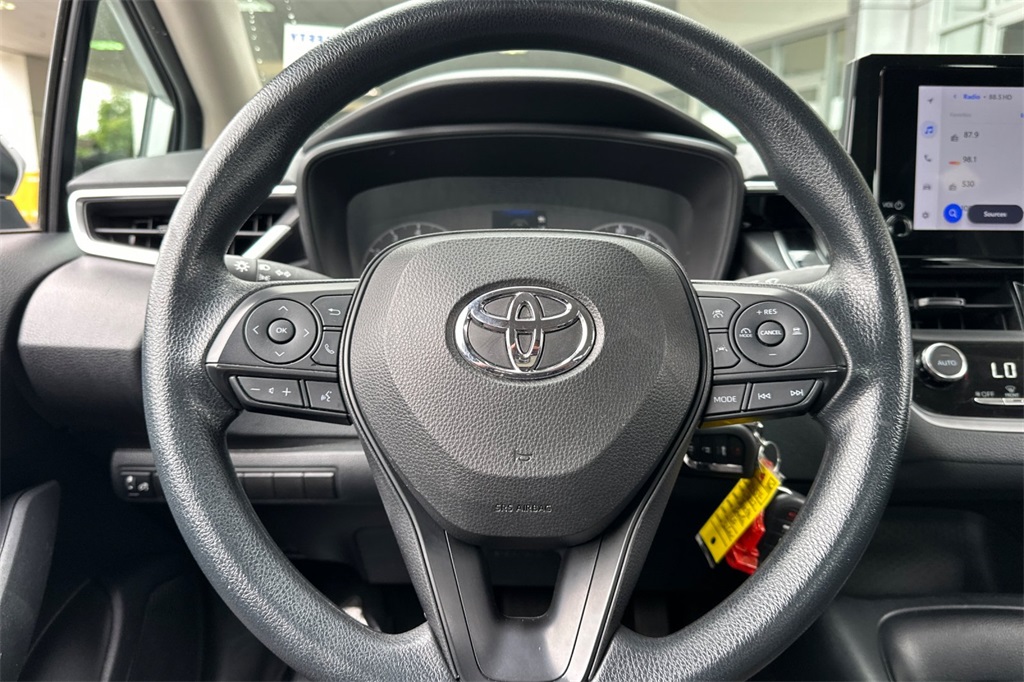 2023 Toyota Corolla LE photo 20