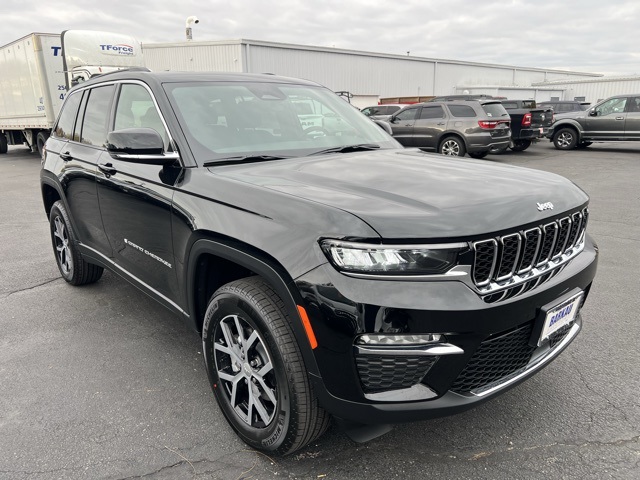 2025 Jeep Grand Cherokee Limited's photo