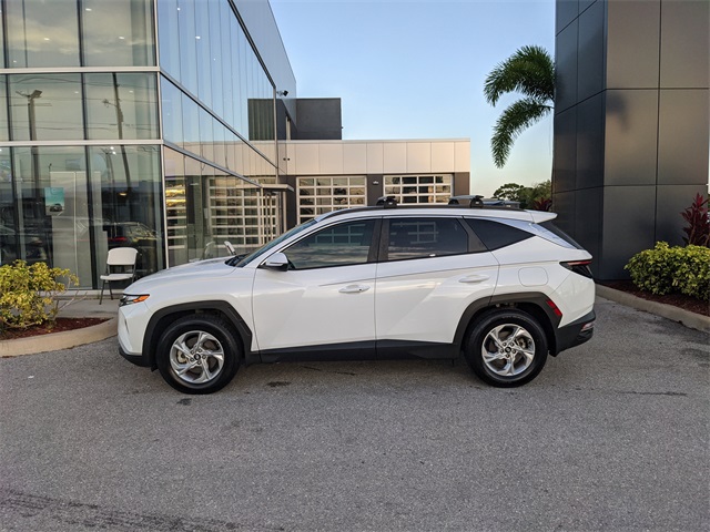 2022 Hyundai Tucson SEL photo 3