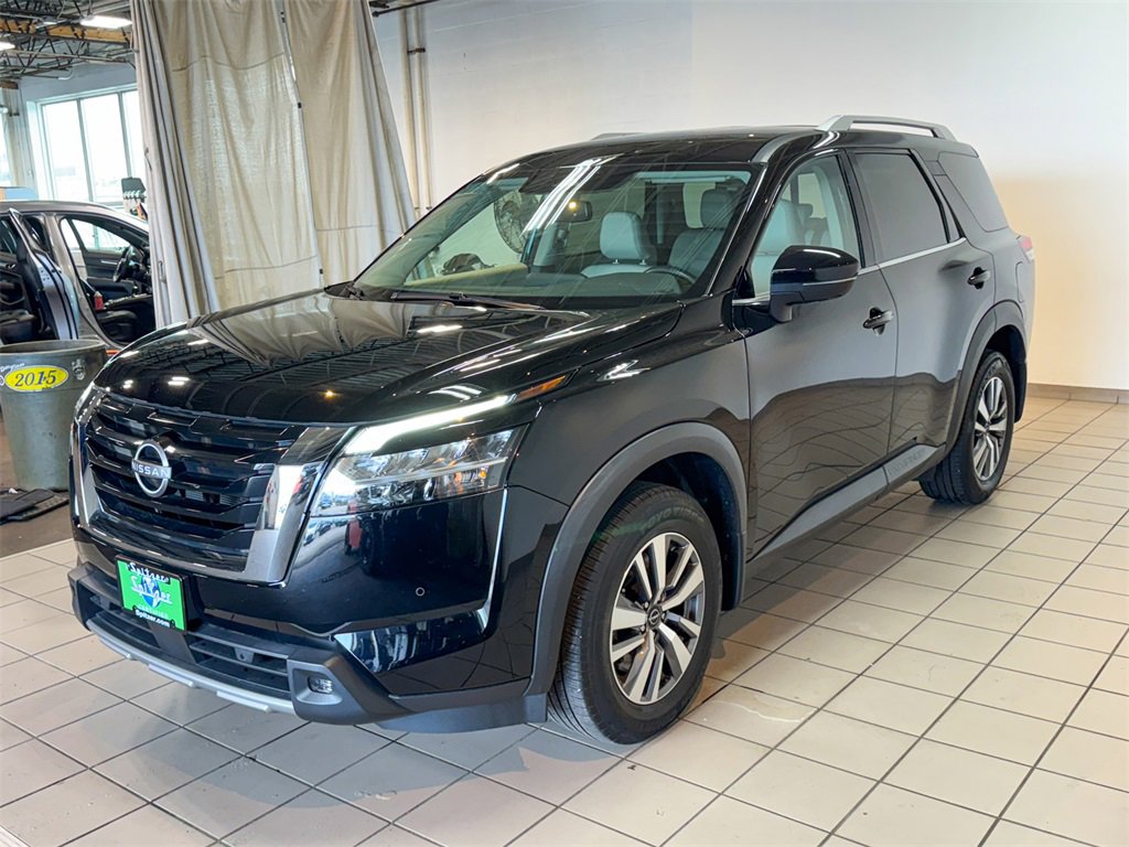 2022 Nissan Pathfinder SL photo 10