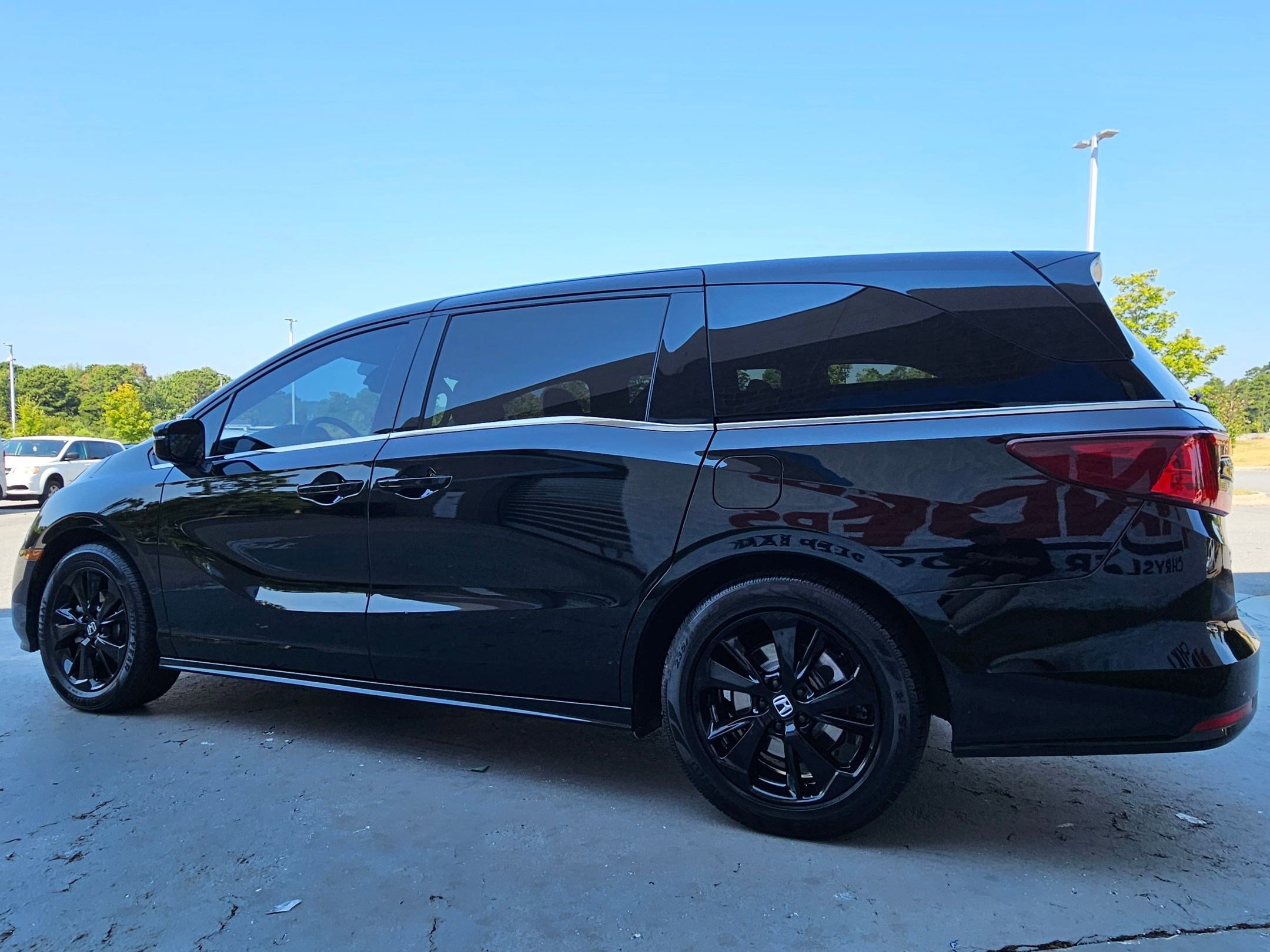 2023 Honda Odyssey Sport photo 5