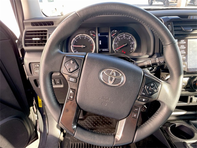 2024 Toyota 4Runner TRD Off-Road photo 6