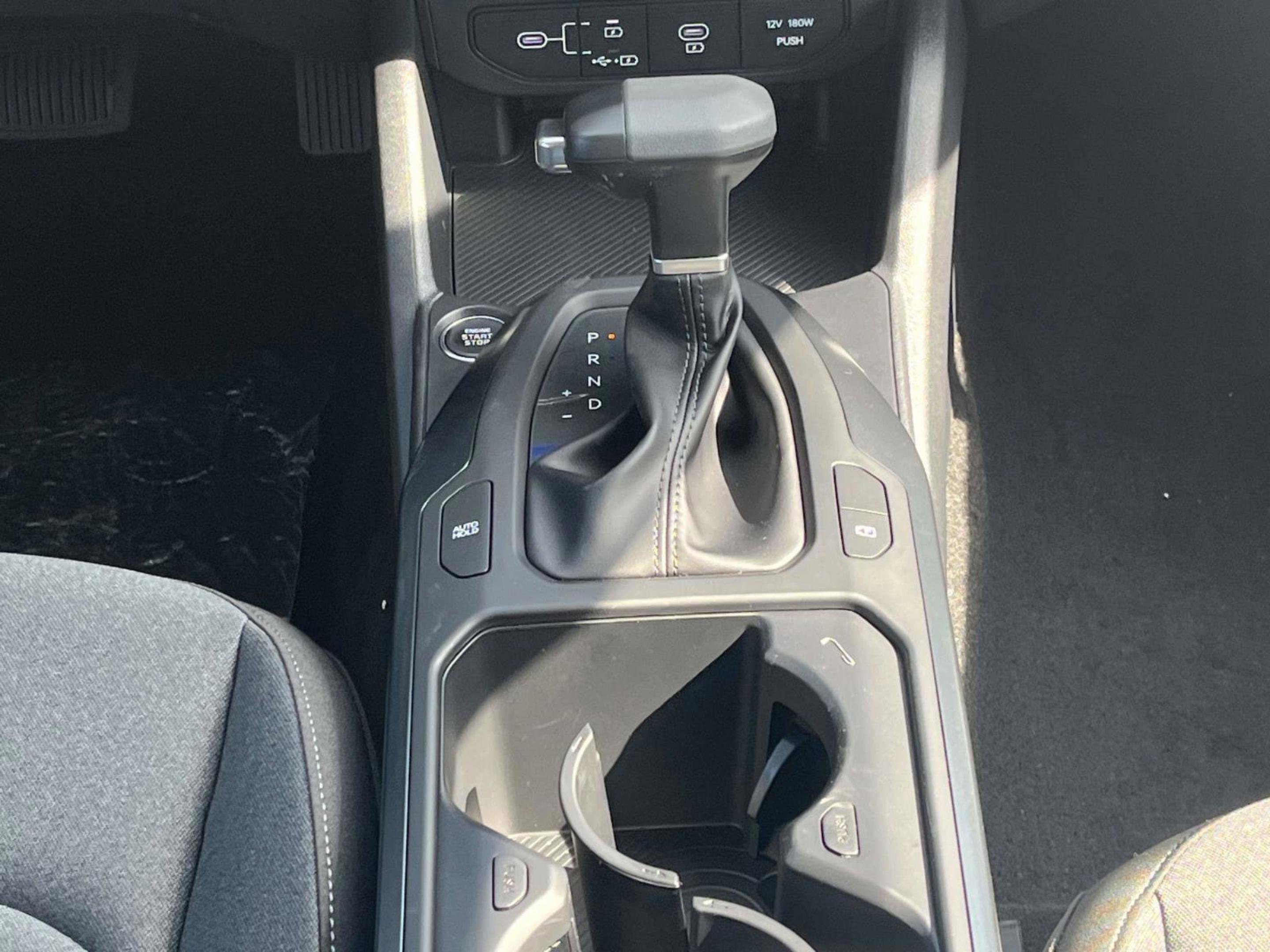 2025 Kia K4 LXS photo 16