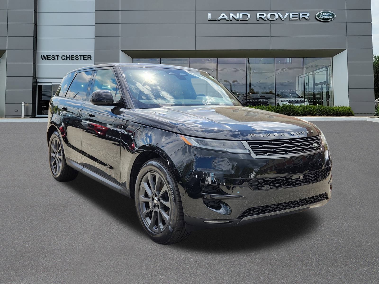 2025 Land Rover Range Rover Sport P360 SE photo 2