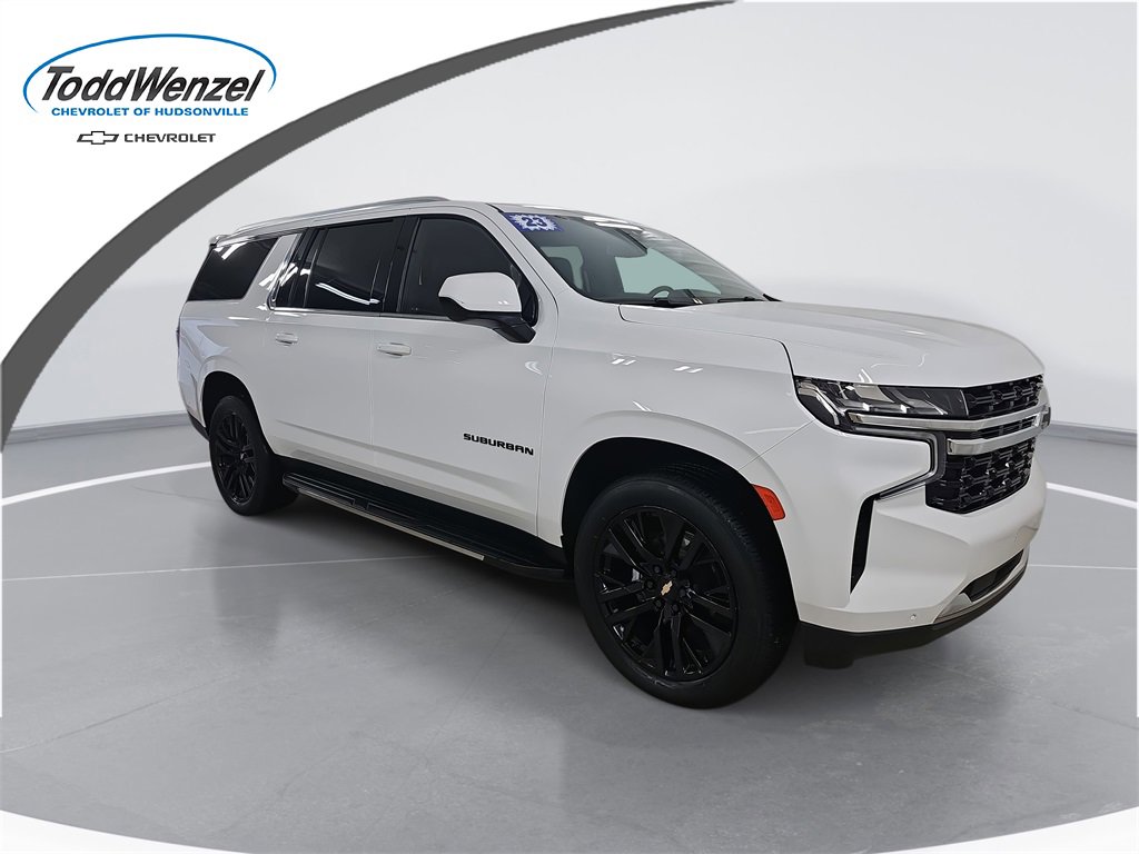 2023 Chevrolet Suburban LS