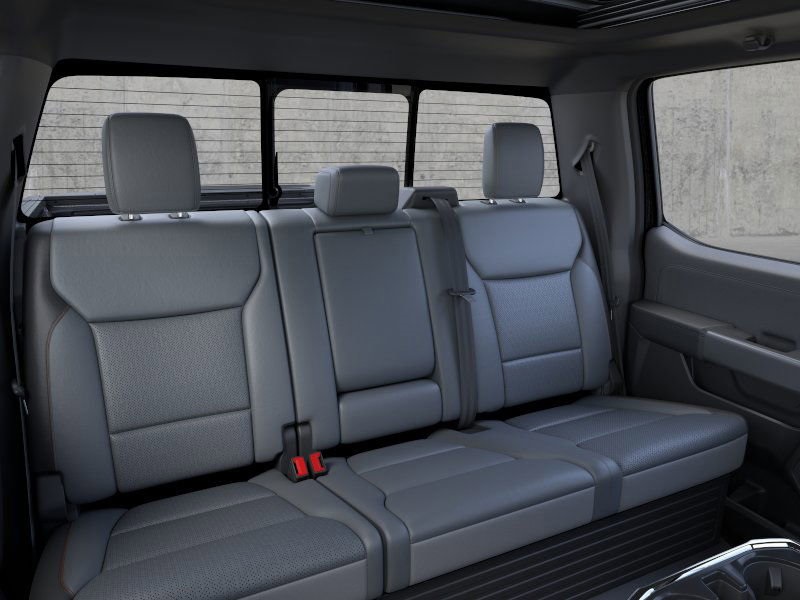 2025 Ford F-150 Lightning Lariat photo 10