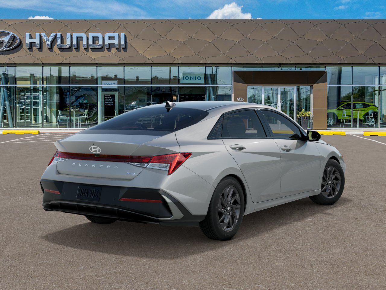 2025 Hyundai Elantra Hybrid Blue photo 2