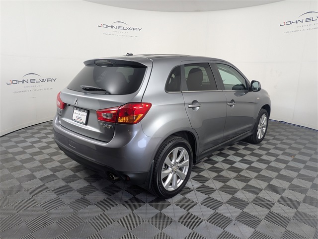 2015 Mitsubishi Outlander Sport SE photo 5