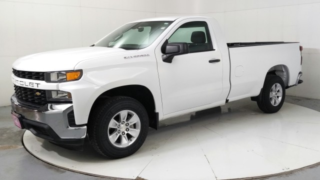 Used 2022  Chevrolet Work Truck image 1