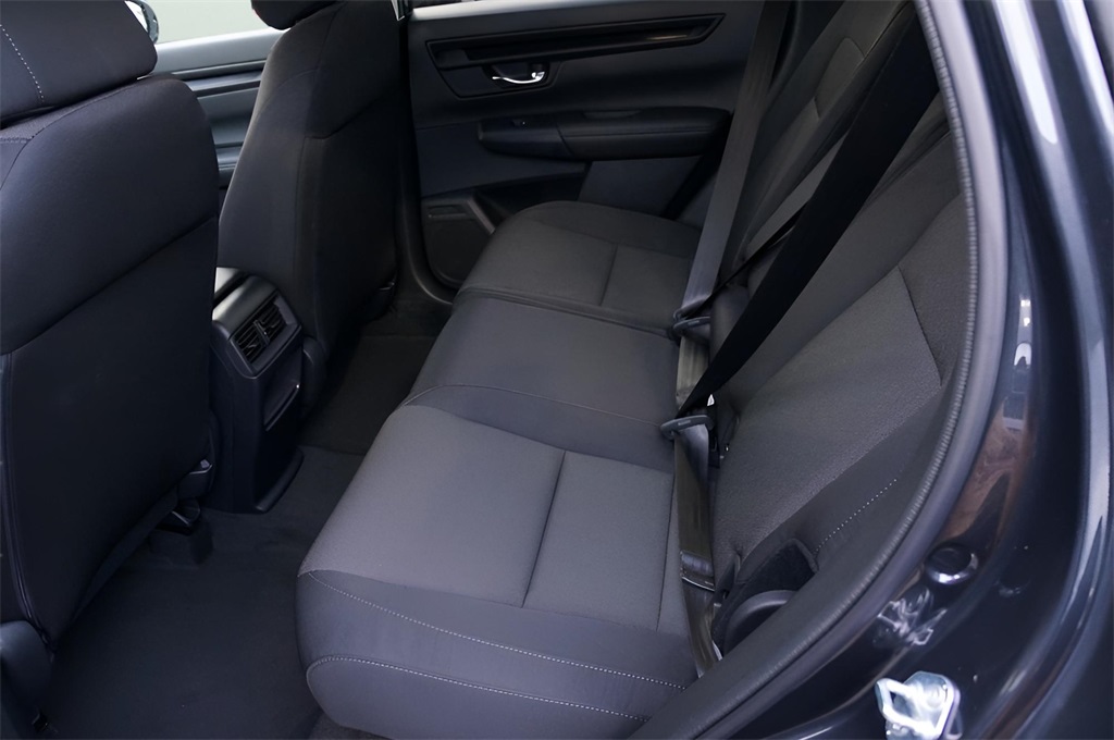 2026 Honda CR-V LX photo 4