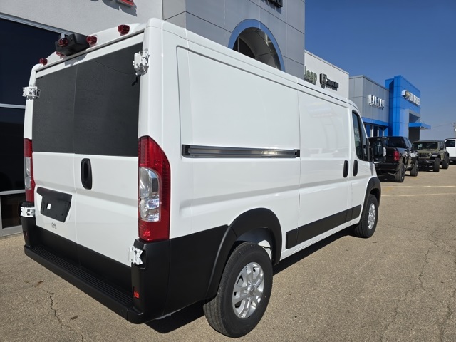 2025 Ram ProMaster 1500 photo 4
