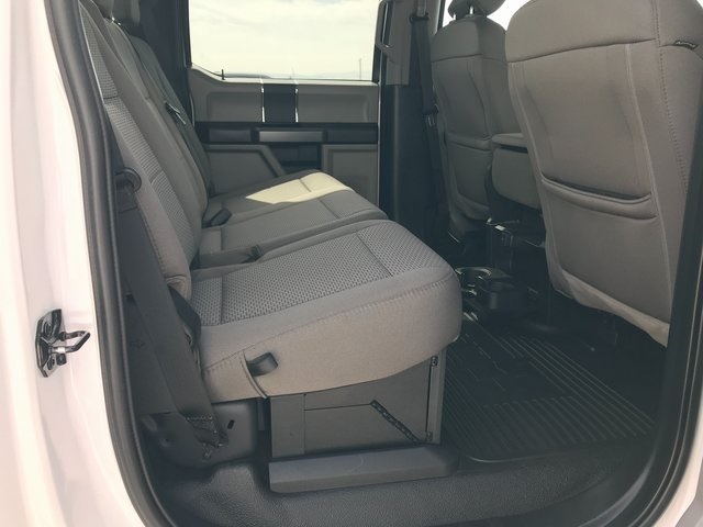 2020 Ford F-250 XLT photo 16