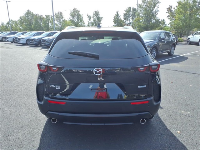 2026 Mazda CX-50 Preferred photo 4