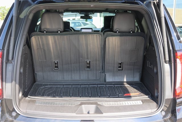 Used 2021 Black GMC AT4 image 11