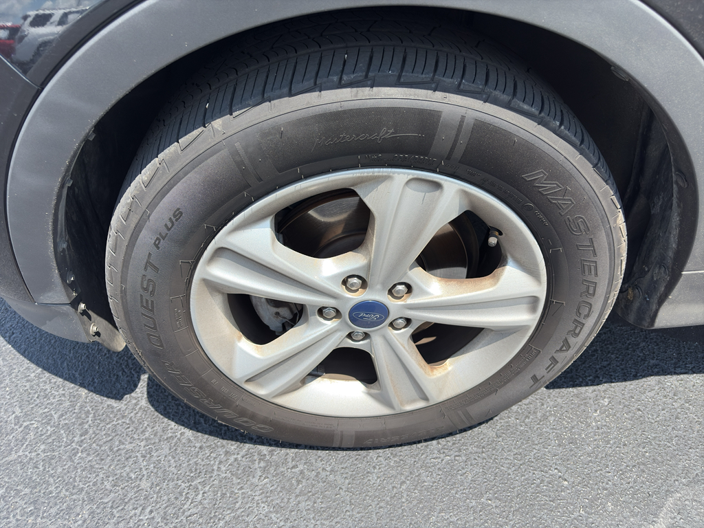 Used 2015 Ford Escape SE with VIN 1FMCU0GXXFUB88463 for sale in Tullahoma, TN