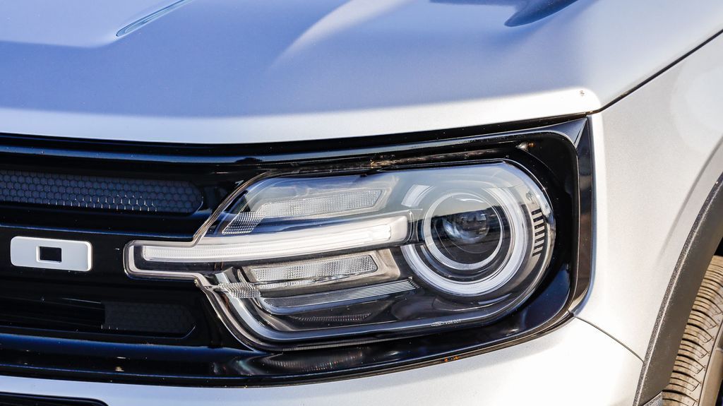 2022 Ford Bronco Sport Outer Banks photo 4