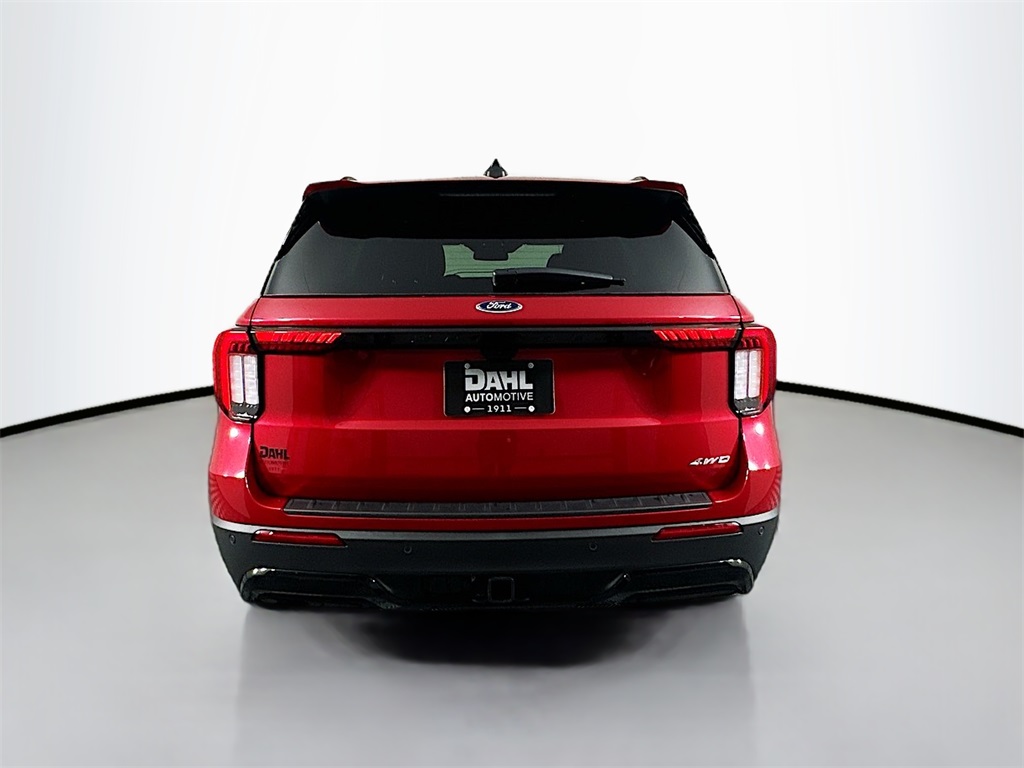 2025 Ford Explorer ST-Line photo 6