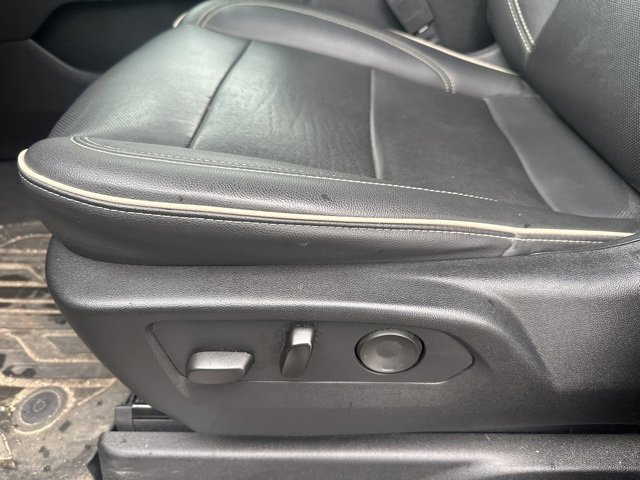 2022 Gmc Yukon SLT photo 21