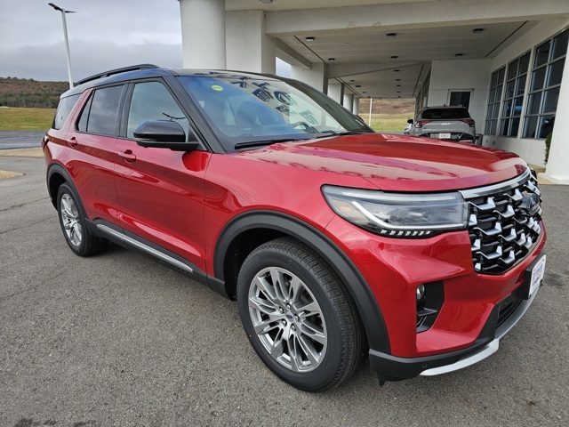 2026 Ford Explorer Platinum photo 2