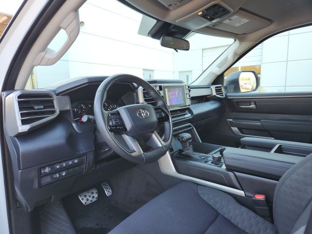 2023 Toyota Tundra SR5 photo 9